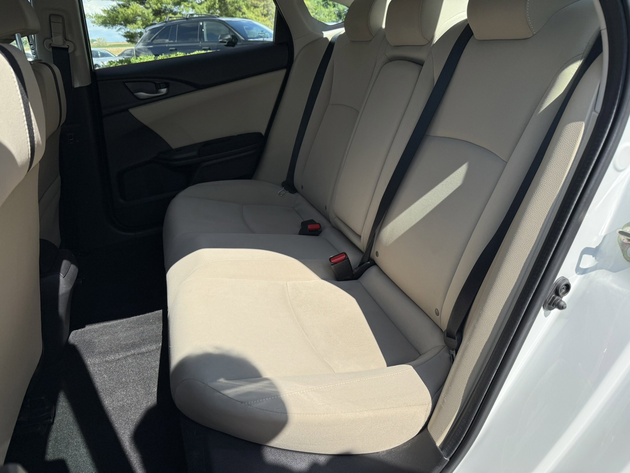 Used 2020 Honda Civic EX image 19