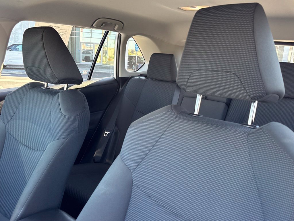 Certified 2023 Toyota RAV4 LE FWD image 19