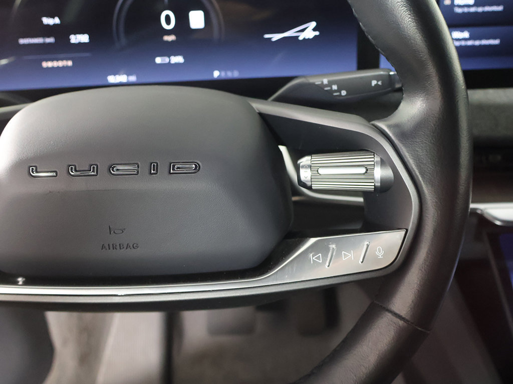 Used 2023 Lucid Air Pure AWD/4WD image 39
