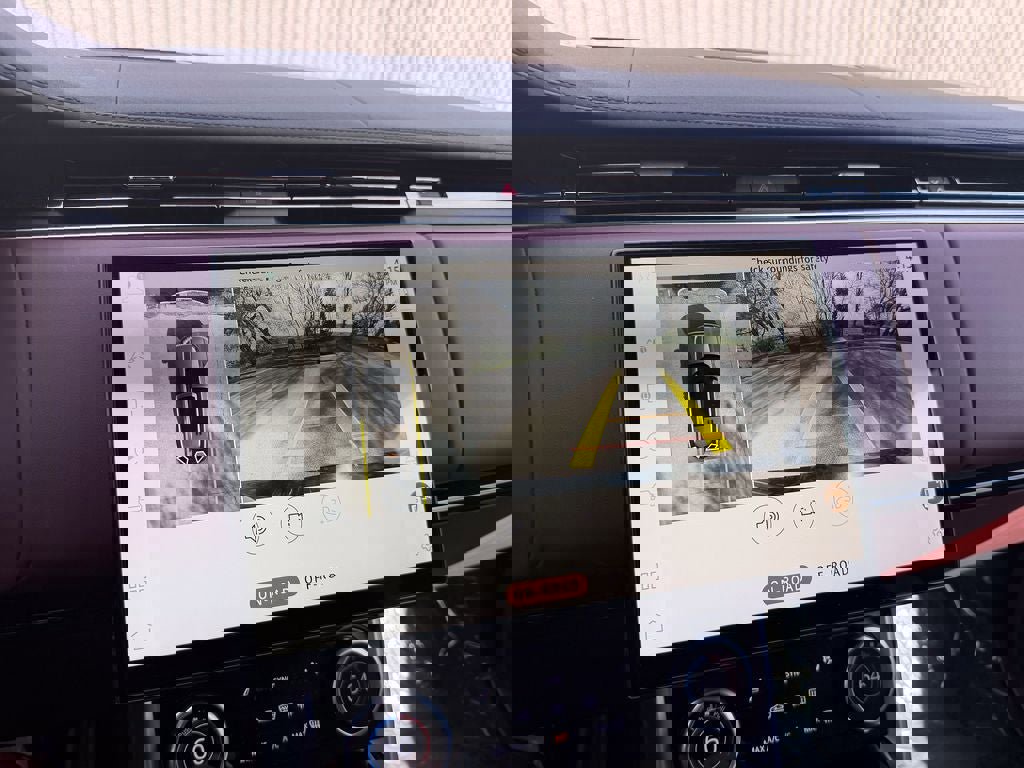 Used 2023 Land Rover Range Rover SE AWD/4WD image 36