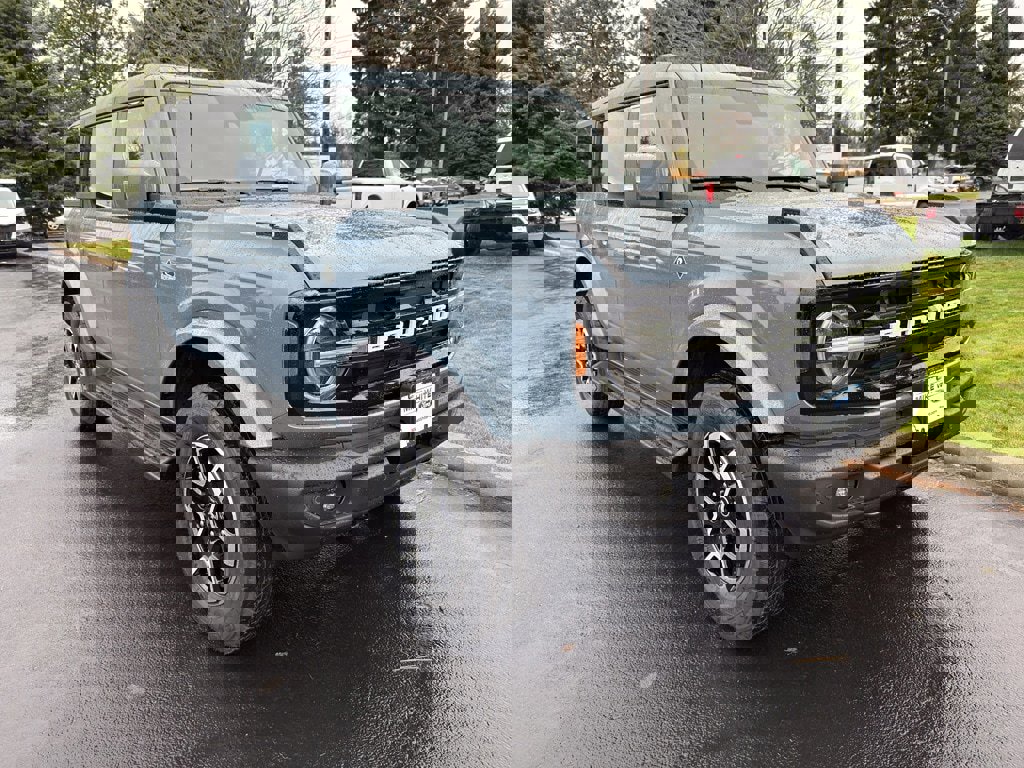 New 2025 Ford Bronco Outer Banks