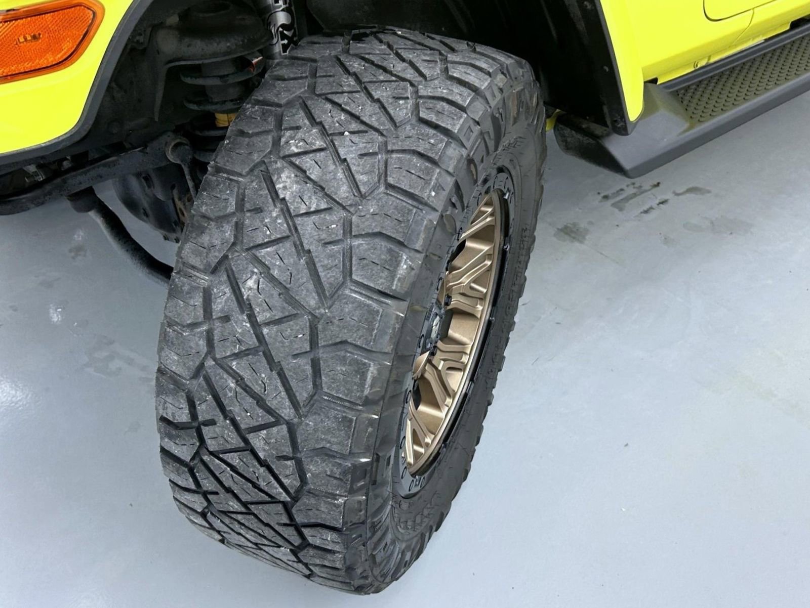 Used 2022 Jeep Wrangler Unlimited Sahara w/ Cold Weather Group image 23