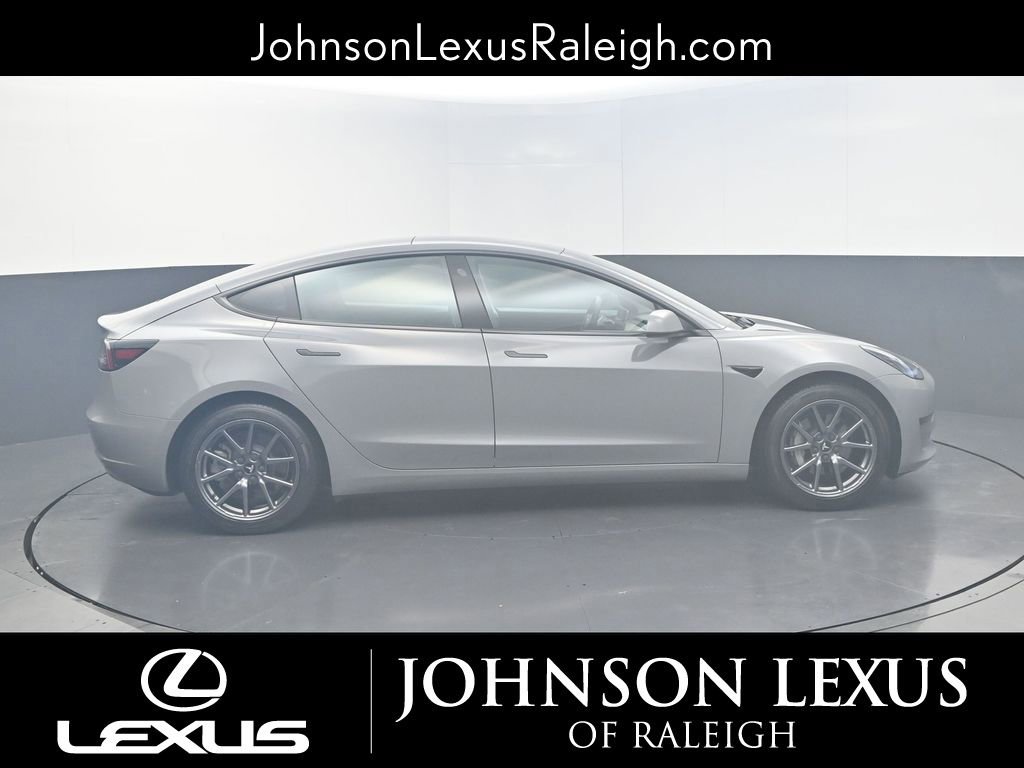 Used 2020 Tesla Model 3 Standard Range Plus image 6