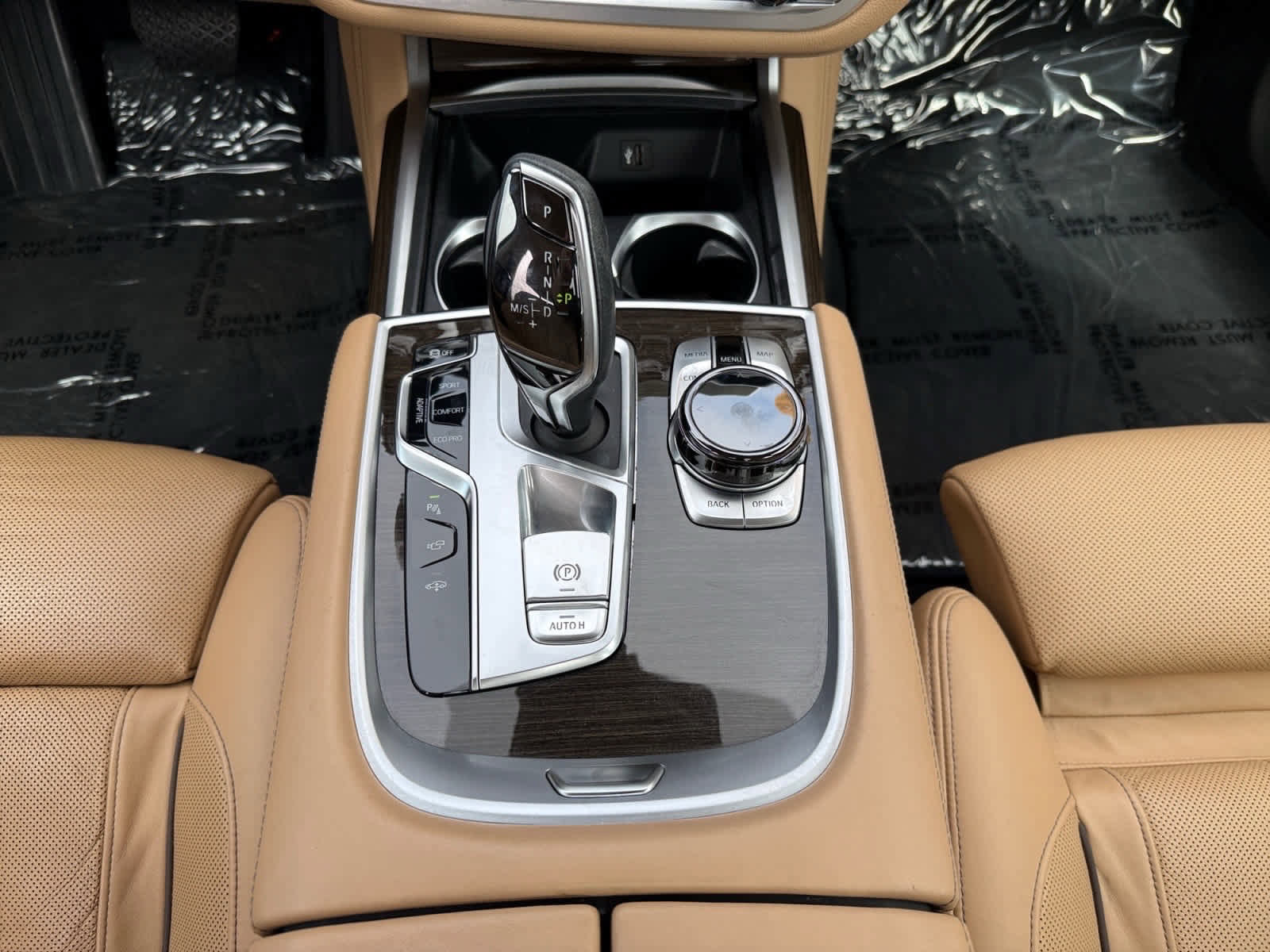 Used 2018 BMW 750i xDrive image 13