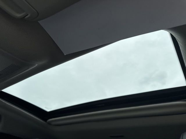 Used 2023 MAZDA CX-30 AWD 2.5 S w/ Premium Package image 16