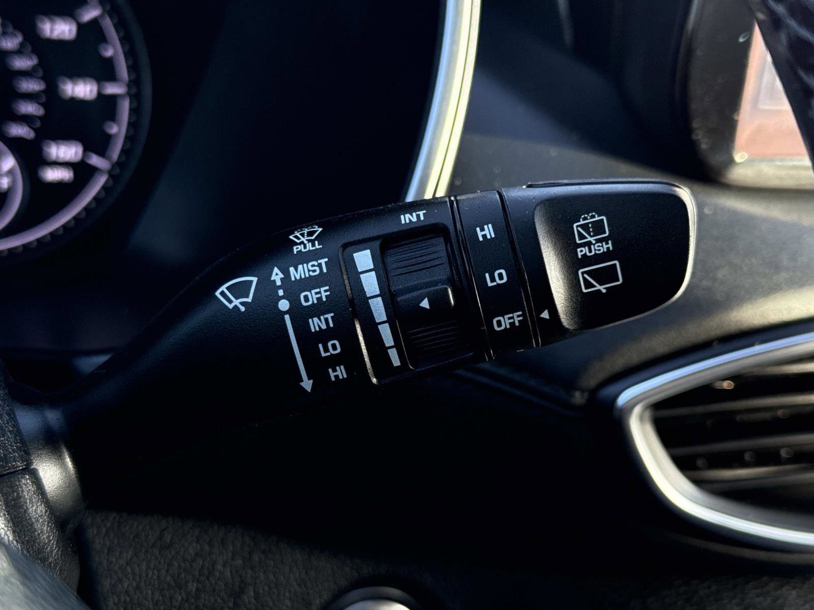 Used 2023 Hyundai Santa Fe XRT w/ Cargo Package image 10