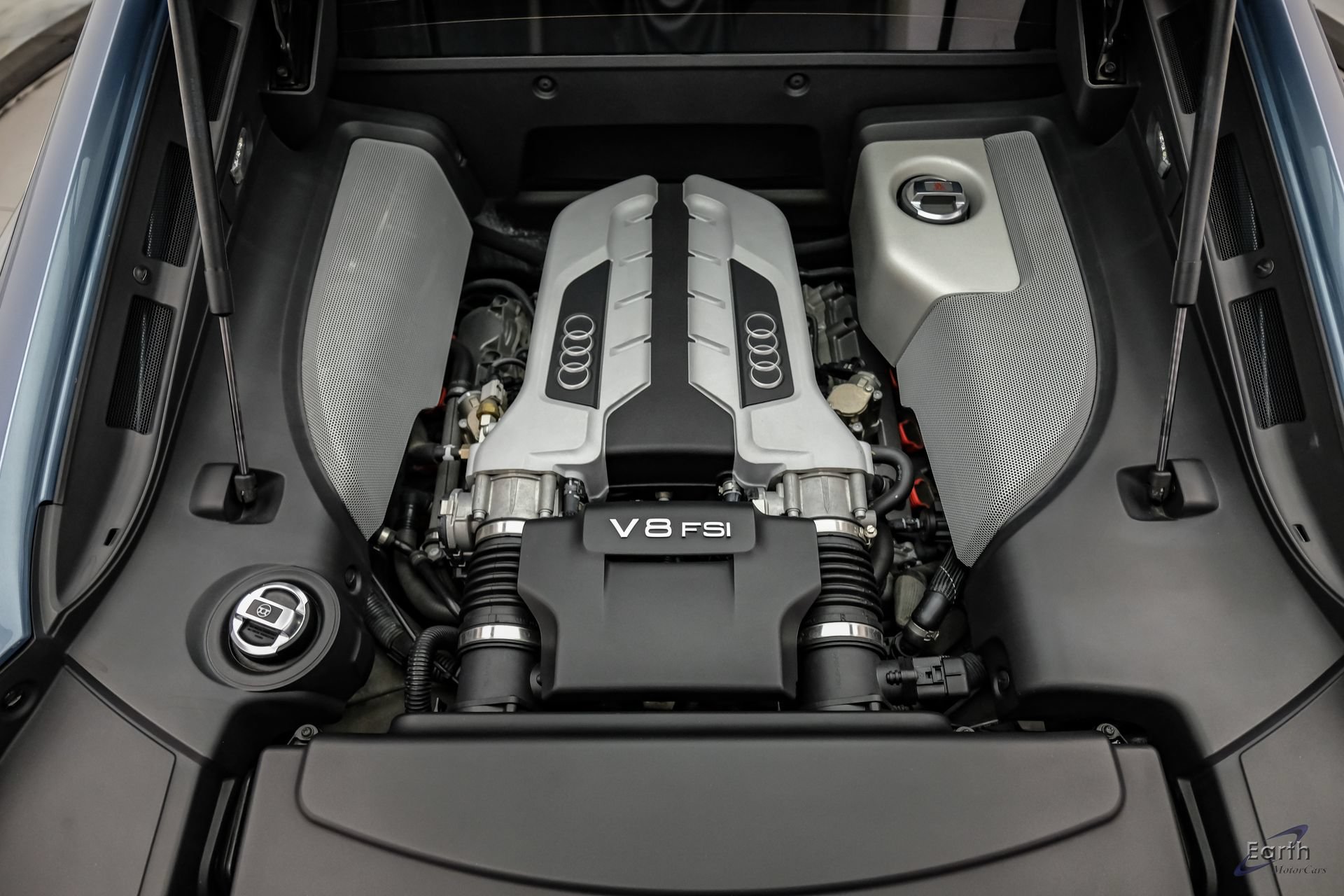 Used 2012 Audi R8 V8 AWD/4WD image 3