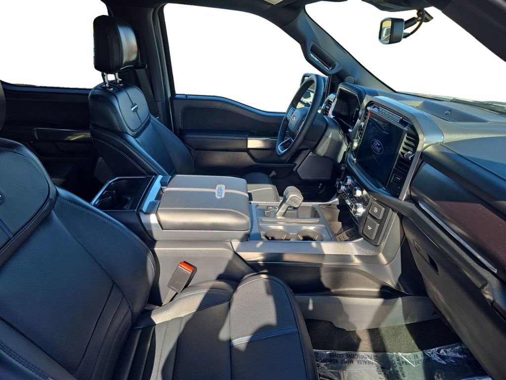 Used 2024 Ford F150 Platinum image 17