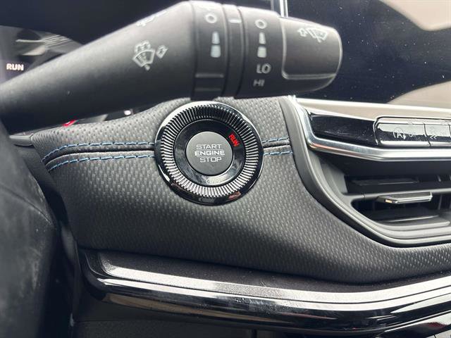 New 2026 Jeep Compass Limited image 12