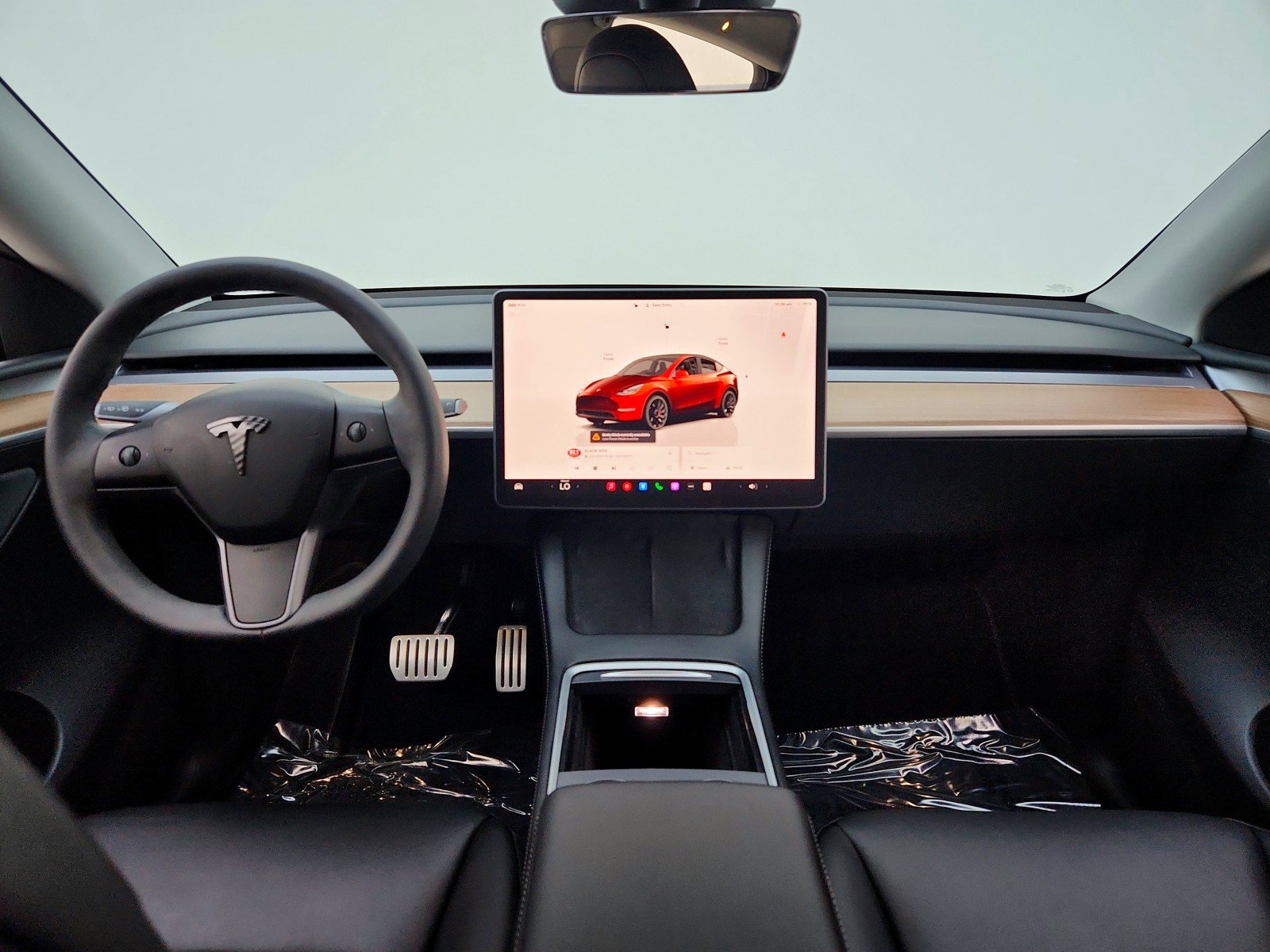 Used 2024 Tesla Model Y Performance image 30