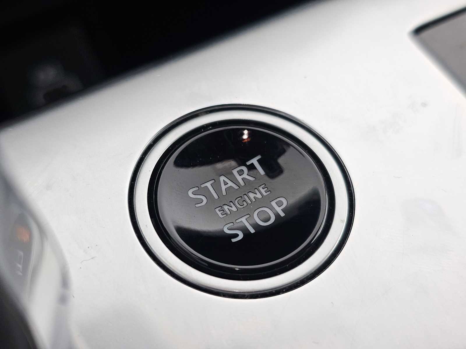 Used 2023 Land Rover Range Rover SE AWD/4WD image 29