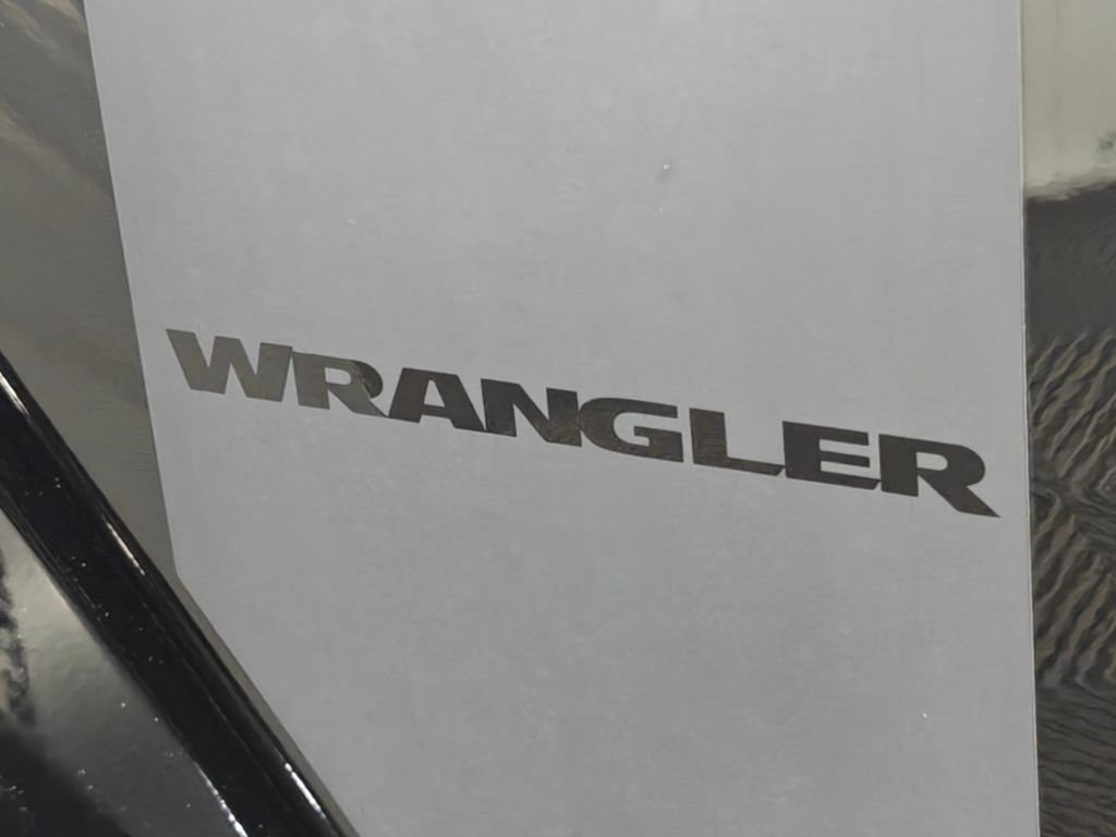 Used 2017 Jeep Wrangler Unlimited Sport AWD/4WD image 38