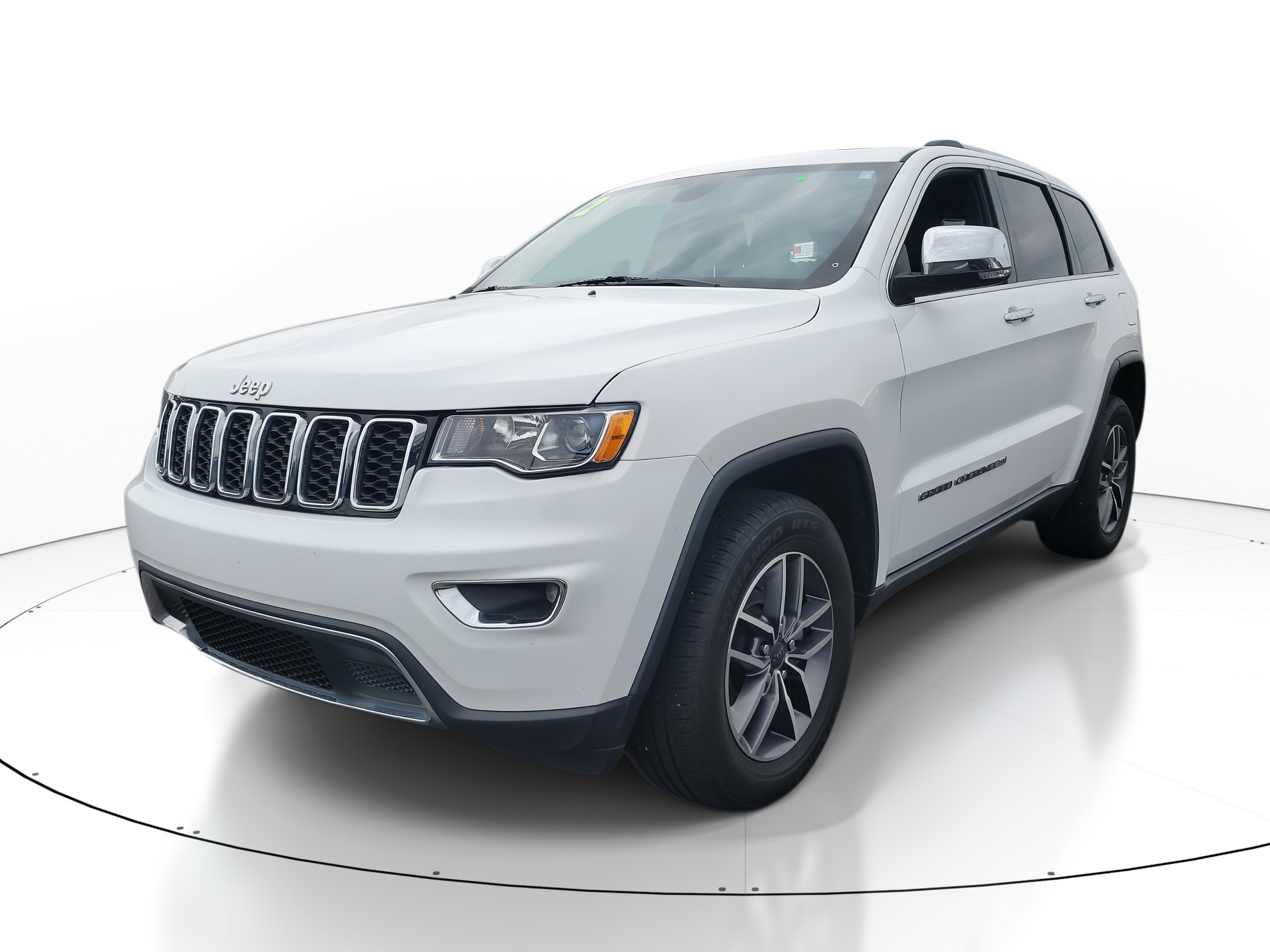 Used 2022 Jeep Grand Cherokee Limited image 3