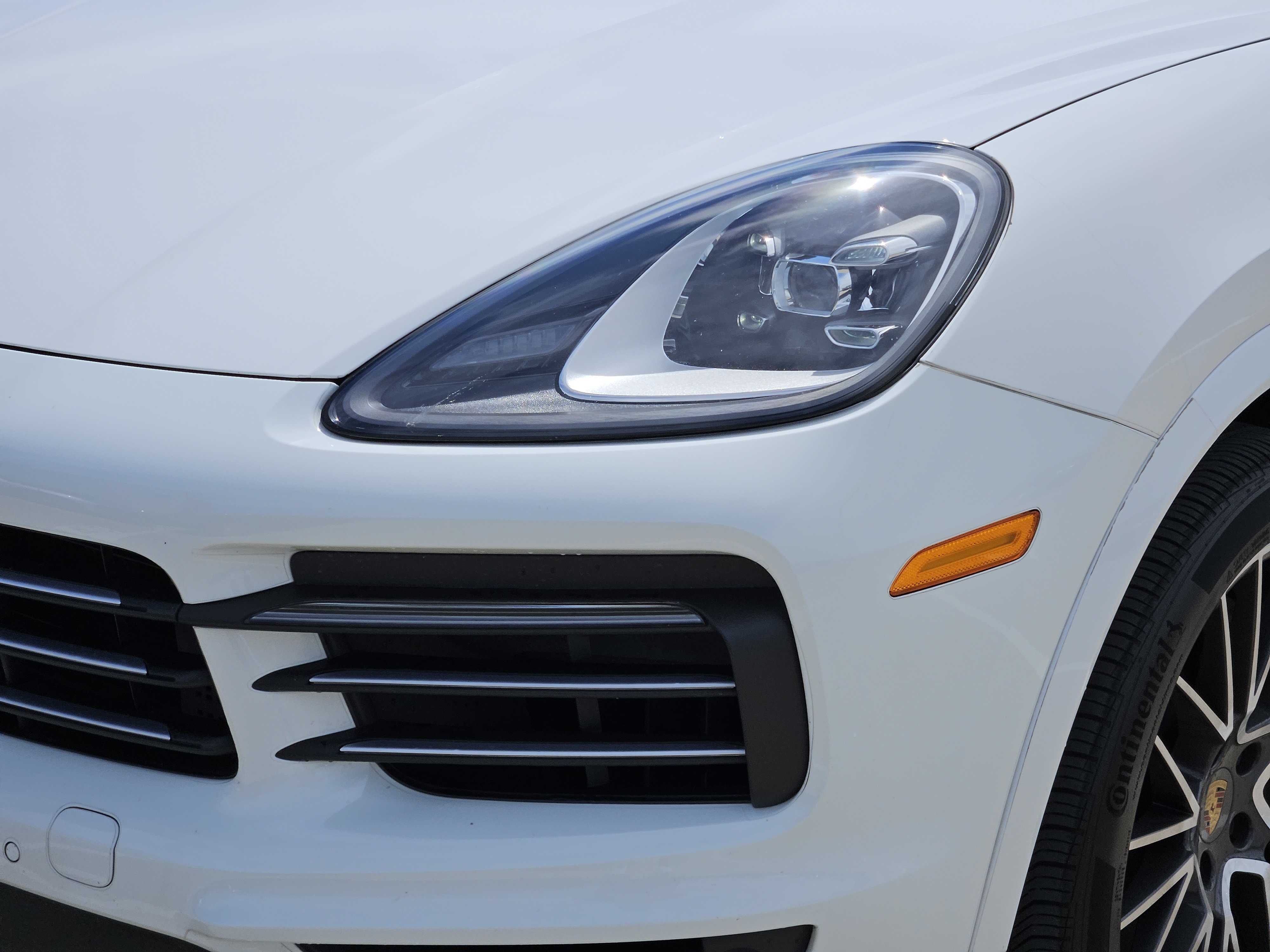 Certified 2022 Porsche Cayenne AWD/4WD image 12
