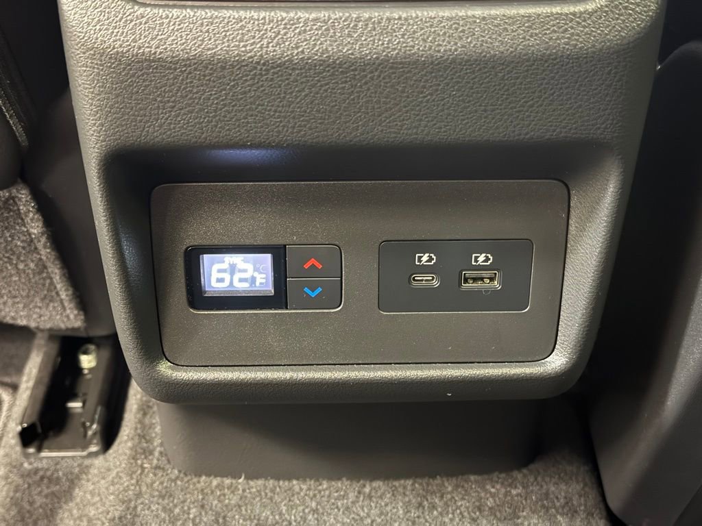 Used 2023 Nissan Rogue SL w/ SL Premium Package AWD/4WD image 19