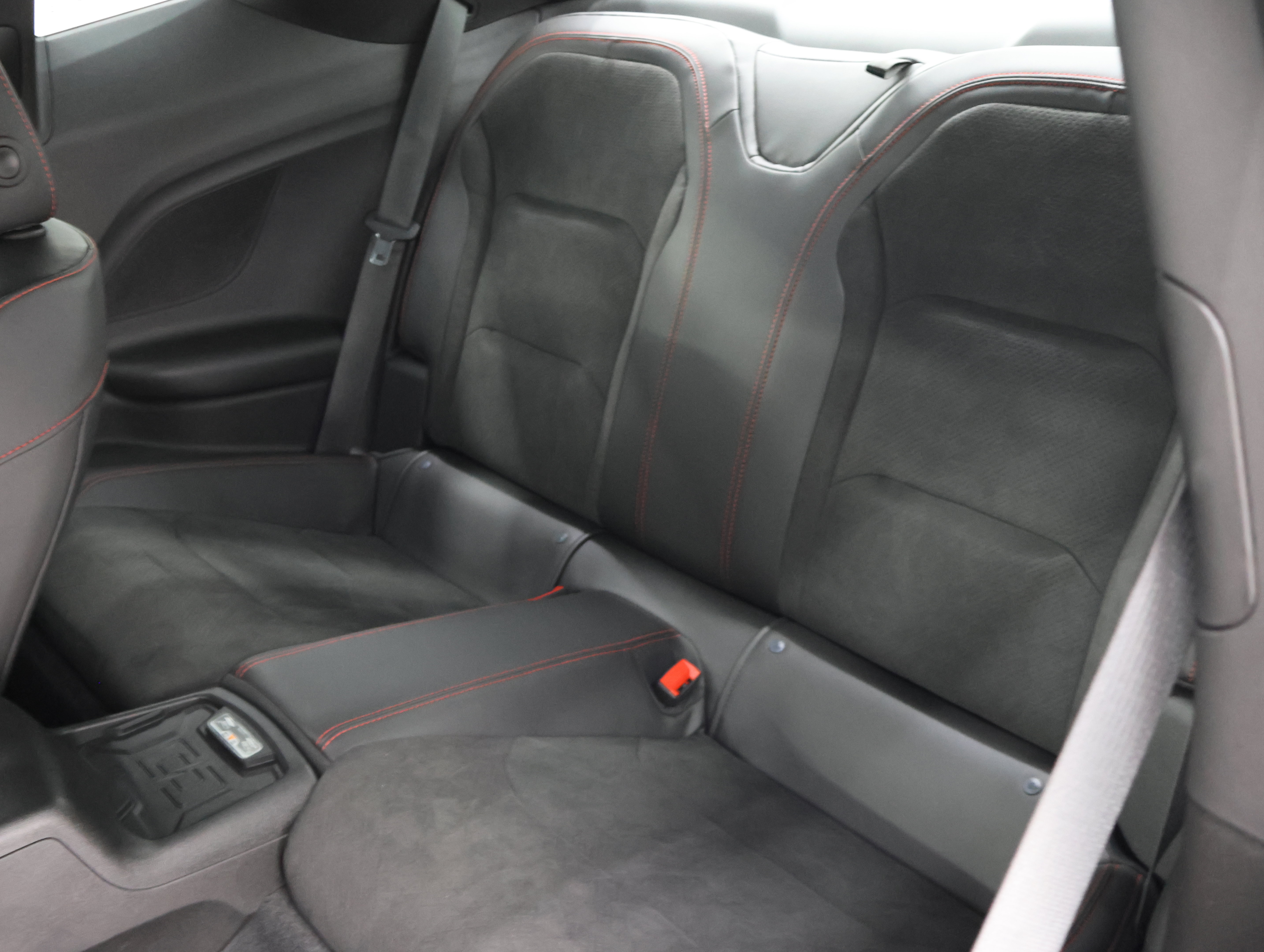 Used 2024 Chevrolet Camaro ZL1 RWD image 9
