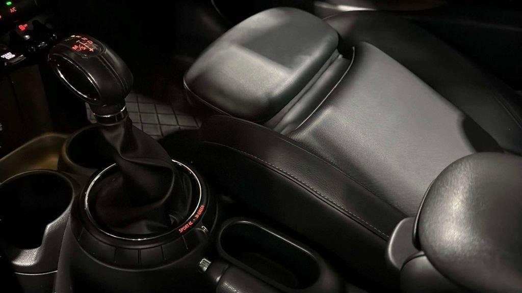 Used 2014 MINI Cooper S FWD image 24