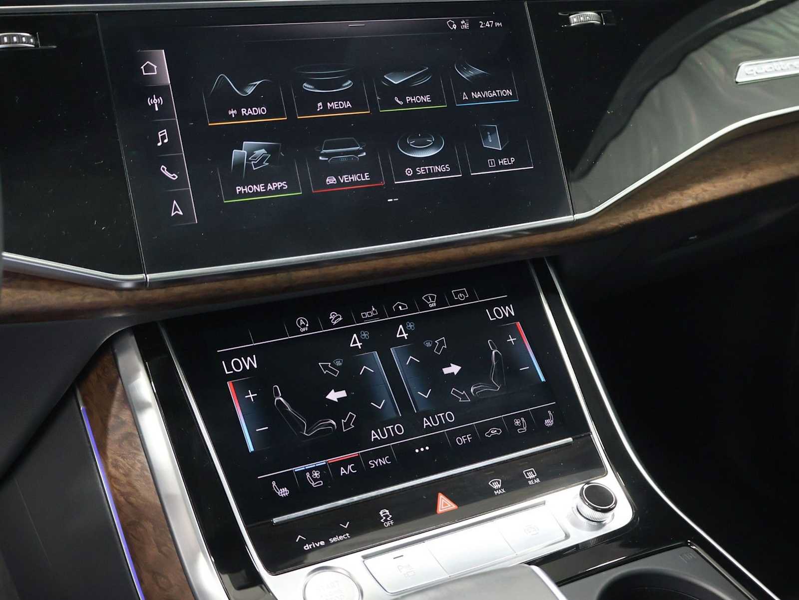 Used 2020 Audi Q8 Prestige w/ Prestige Package AWD/4WD image 30