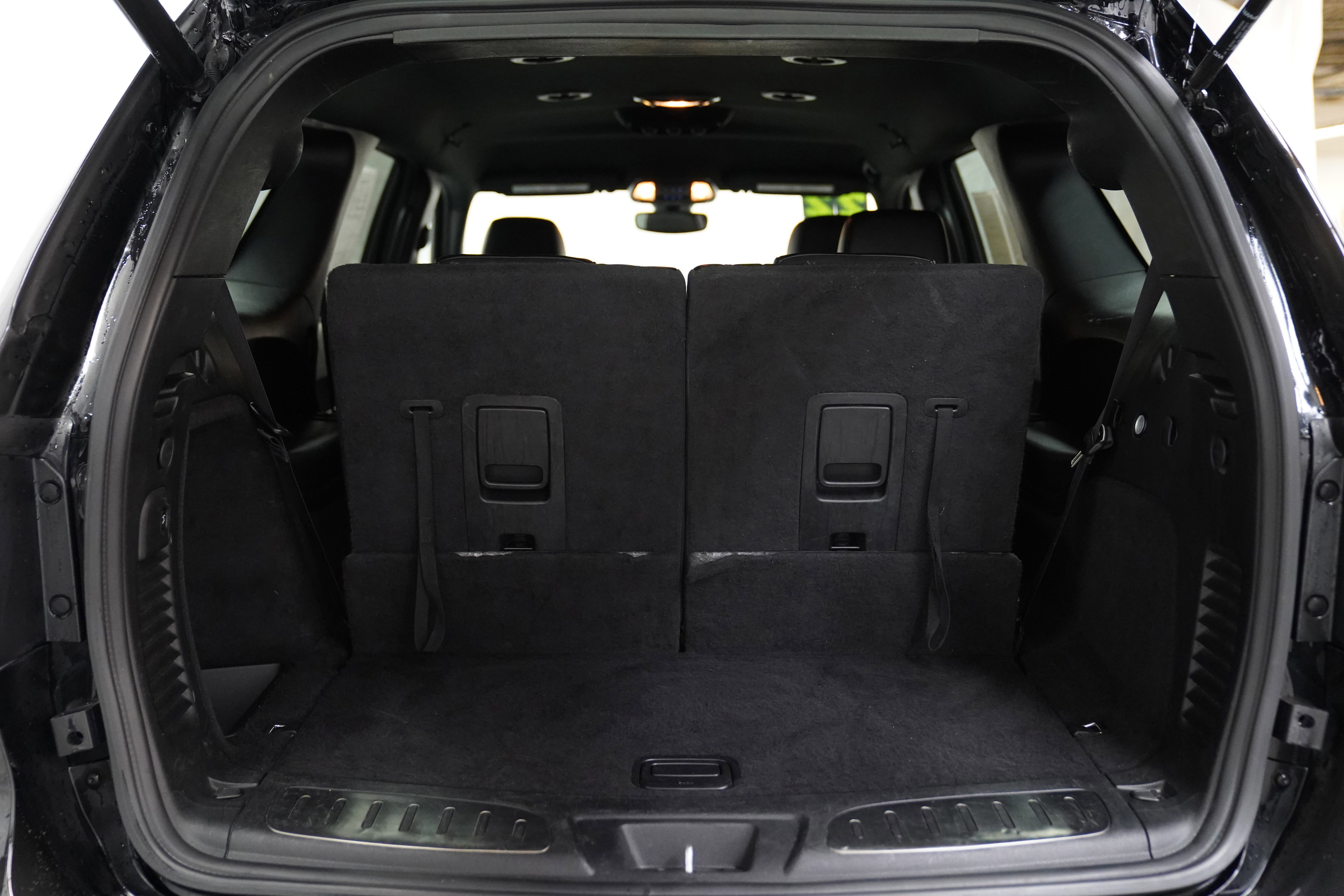 Used 2022 Dodge Durango R/T w/ Blacktop Package image 8