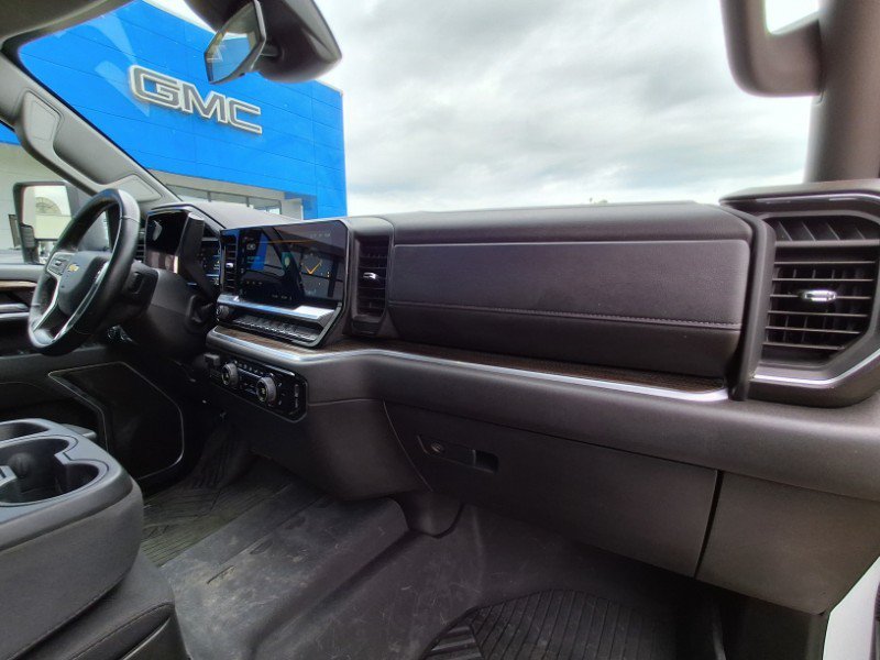 Used 2025 Chevrolet Silverado 2500 LT AWD/4WD image 14