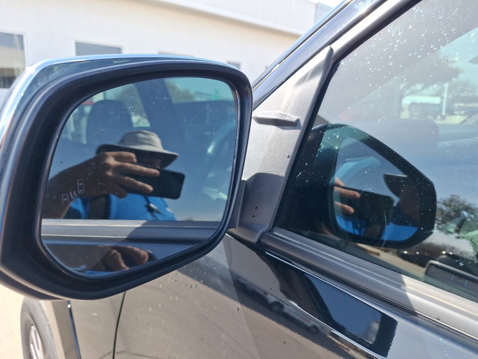 Used 2022 Toyota Tacoma Limited image 16