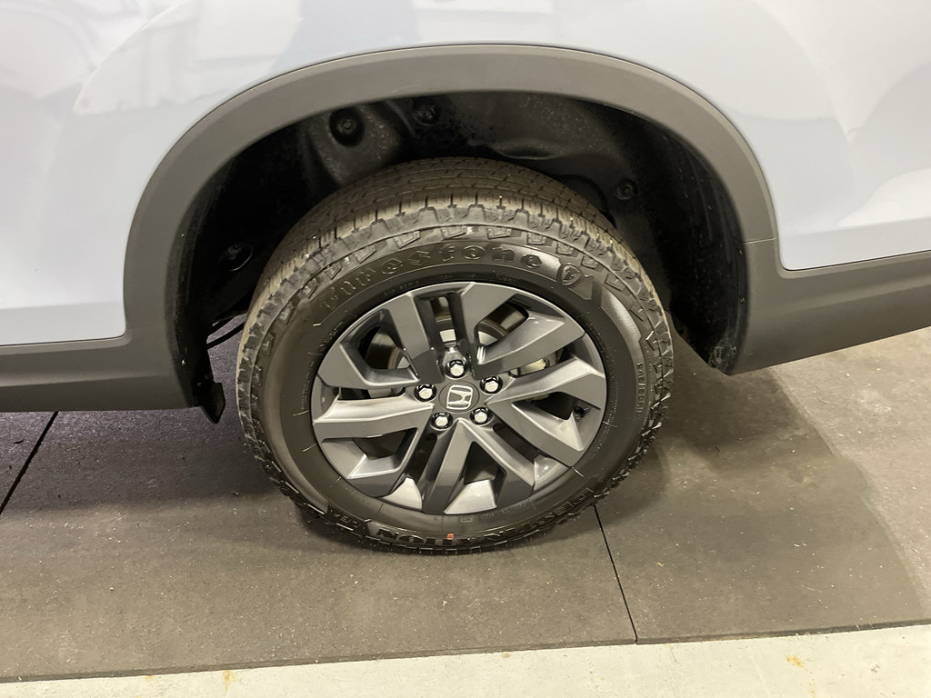 Used 2023 Honda Ridgeline Sport image 29