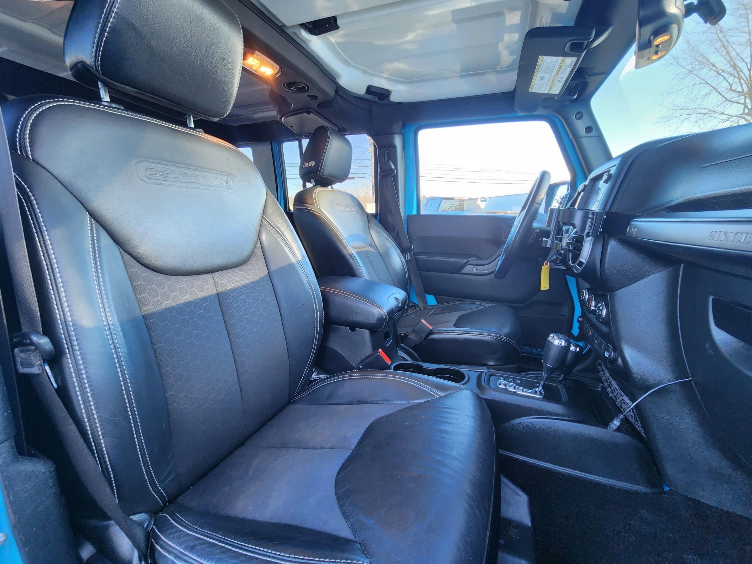 Used 2017 Jeep Wrangler Unlimited Sport image 41