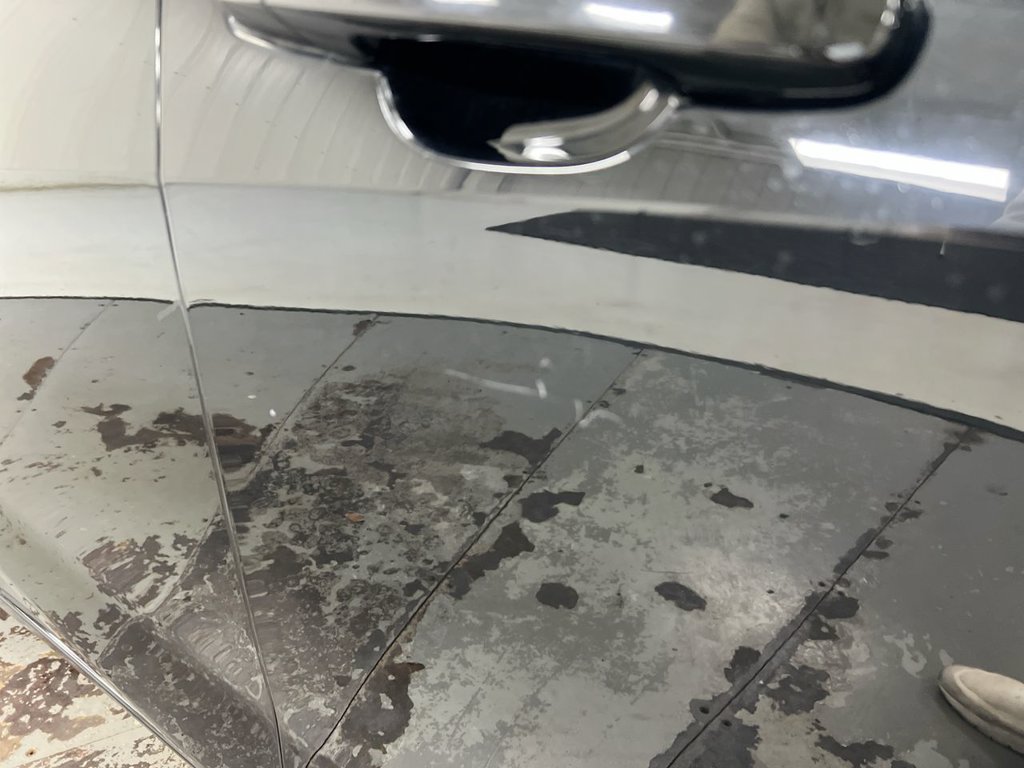 Used 2017 Chevrolet Malibu LT FWD image 30