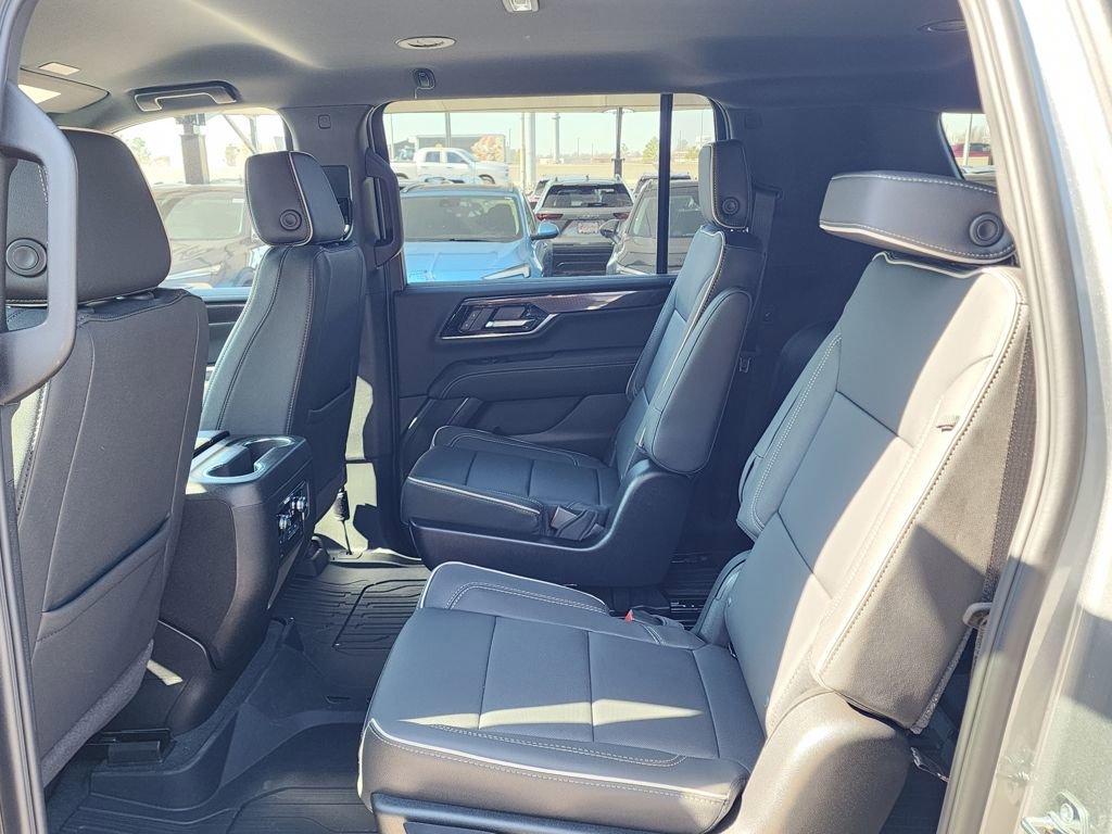 New 2026 GMC Yukon XL Elevation image 45