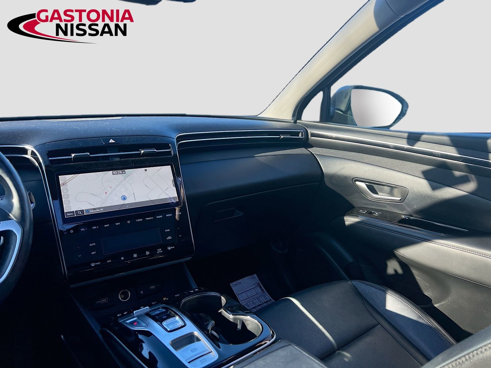 Used 2023 Hyundai Tucson Limited image 32