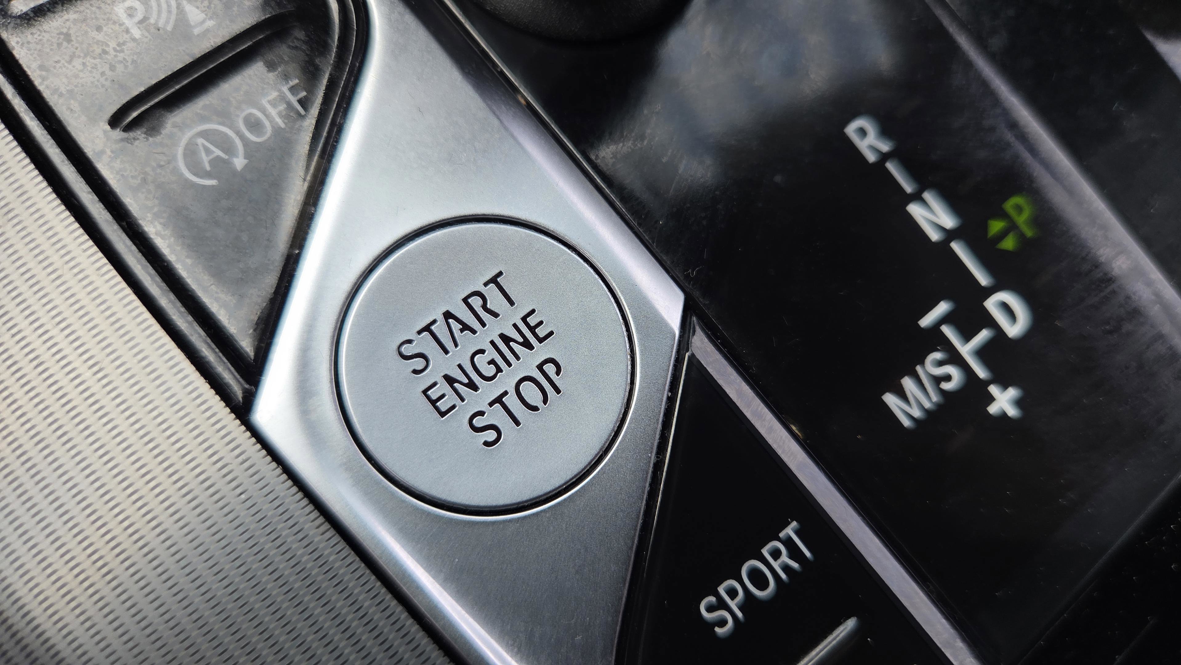 Used 2019 BMW X5 xDrive50i w/ Parking Assistance Package image 34