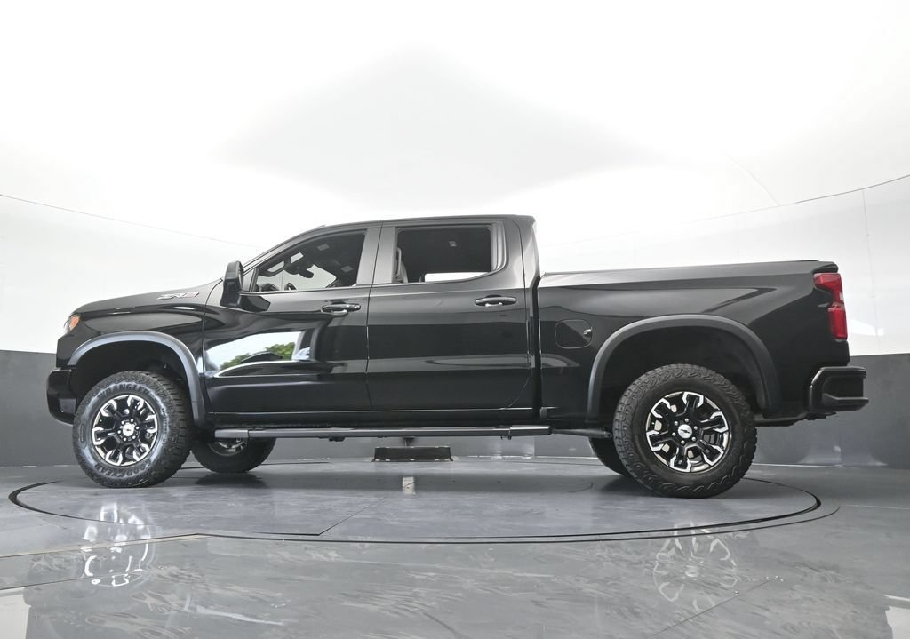 Used 2025 Chevrolet Silverado 1500 ZR2 w/ Technology Package AWD/4WD image 69