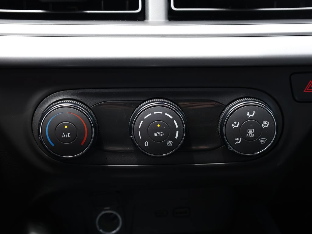 Used 2024 Chevrolet Trax LS FWD image 24