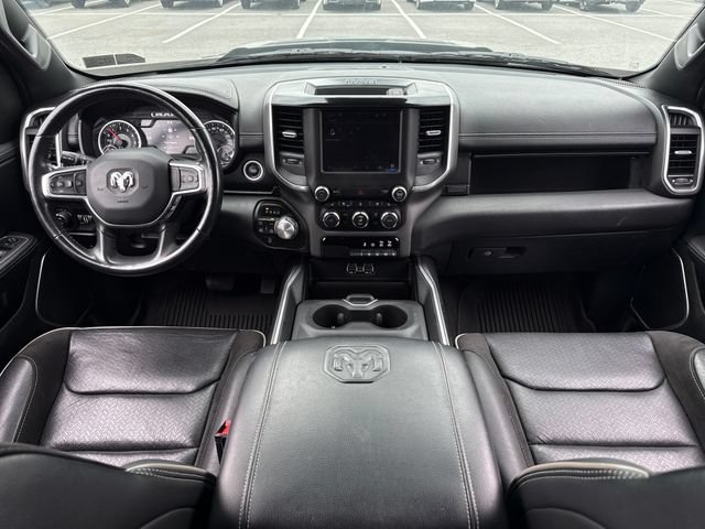 Used 2022 RAM 1500 Laramie w/ Sport Appearance Package AWD/4WD image 18