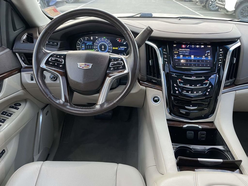 Used 2016 Cadillac Escalade Premium image 22