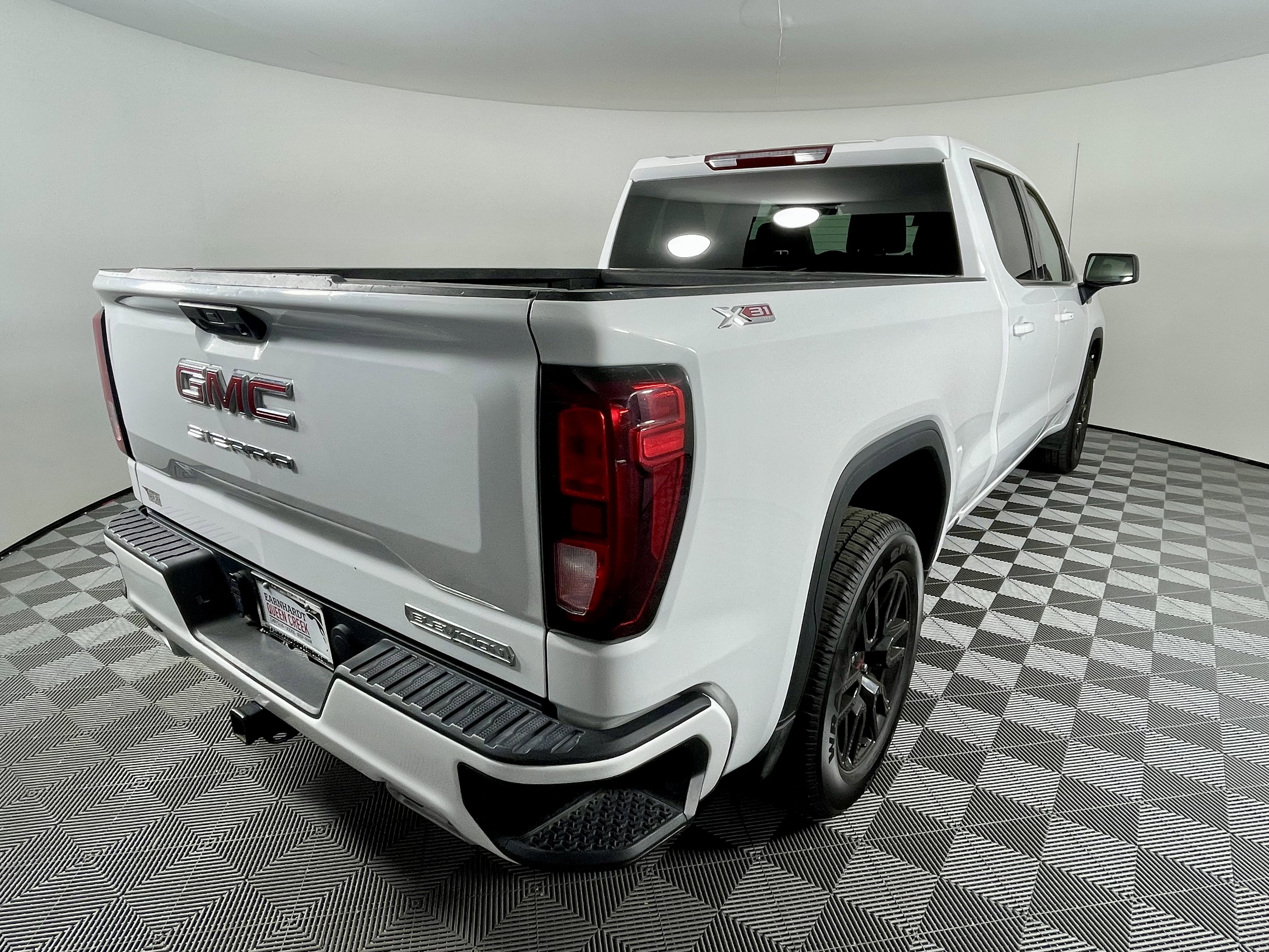 Used 2024 GMC Sierra 1500 Elevation w/ X31 Off-Road Package image 5