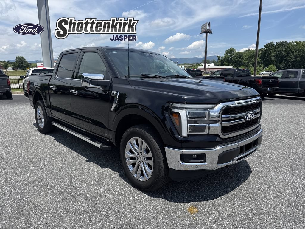 Used 2025 Ford F150 Lariat w/ Equipment Group 501A Mid