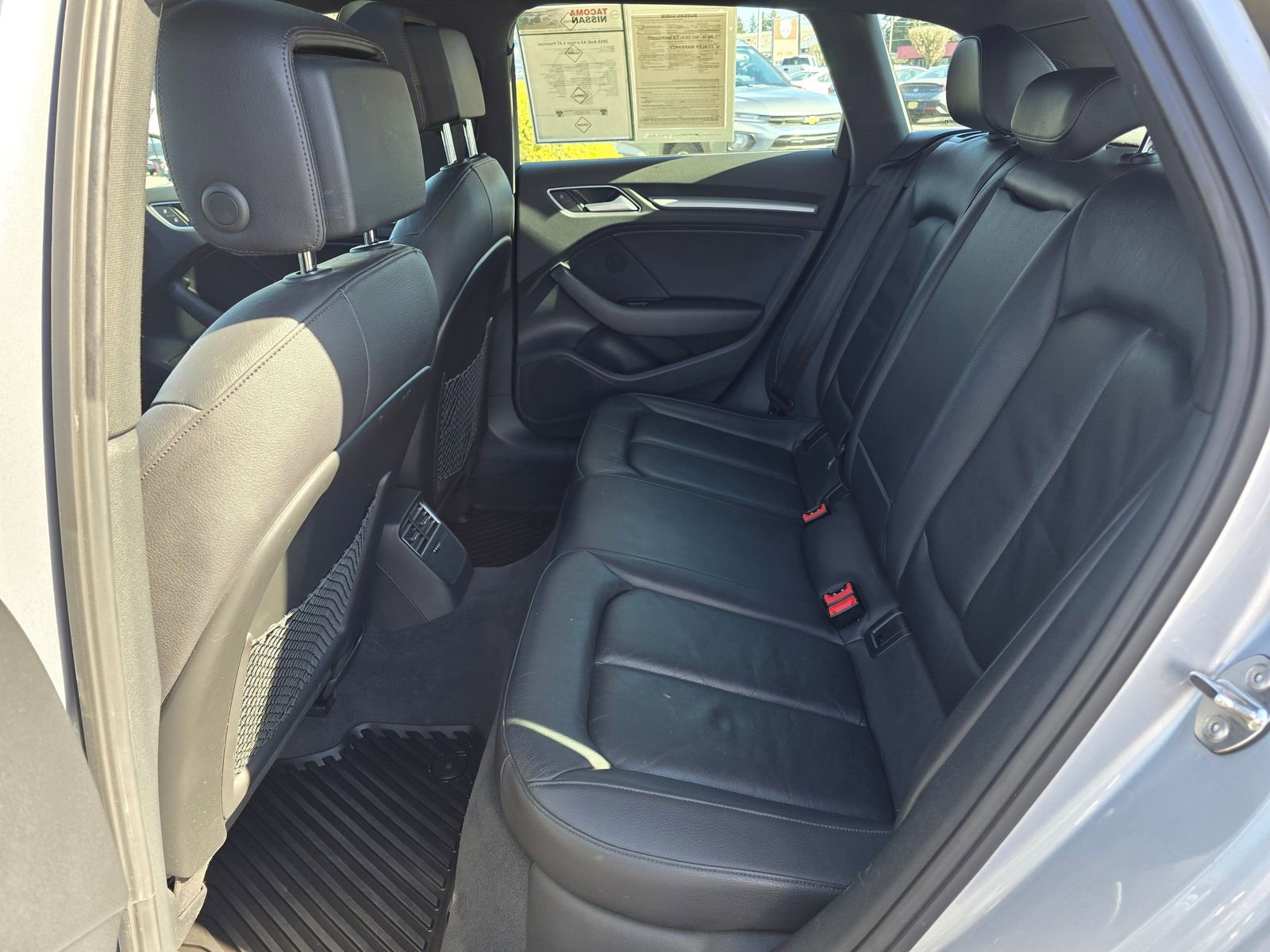 Used 2016 Audi A3 e-tron Premium w/ Audi MMI Navigation Plus image 33