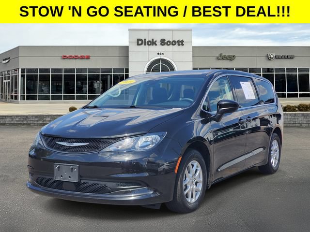 Used 2023 Chrysler Voyager LX FWD video 2