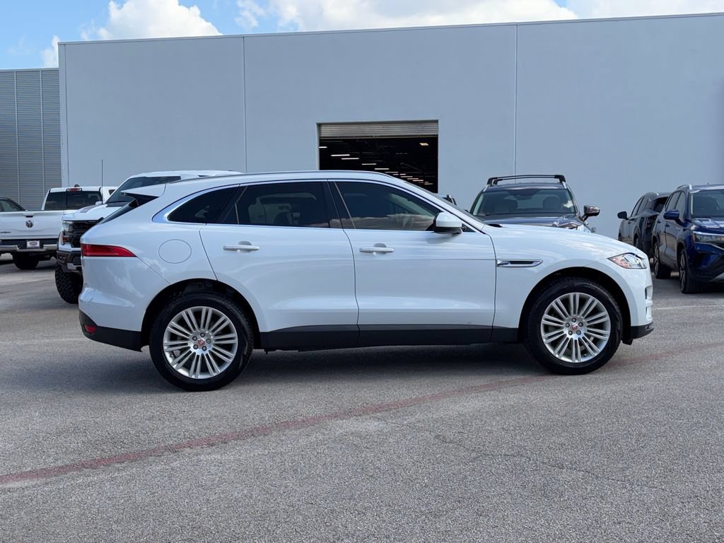 Used 2019 Jaguar F-PACE Portfolio AWD/4WD image 4