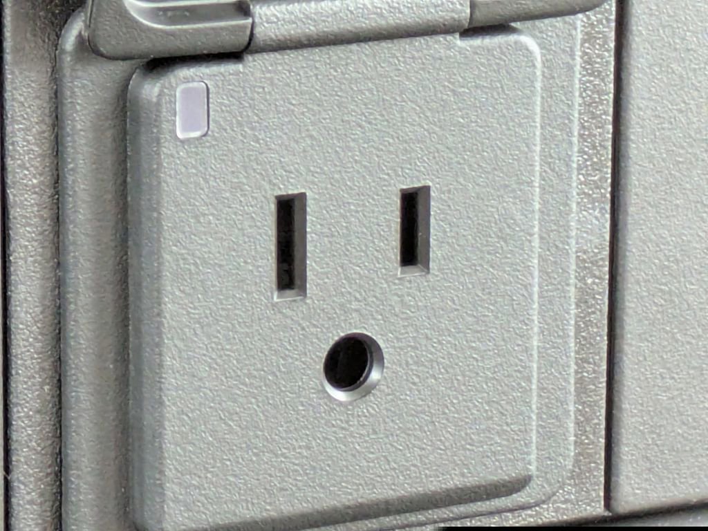 New 2025 Chevrolet Express 2500 Work Van 3D Extended Cargo Van w/ Driver Convenience Package image 20