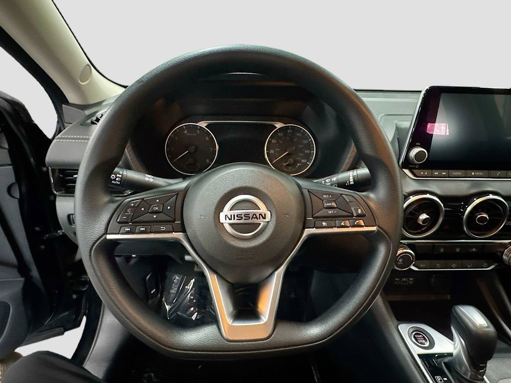 Used 2023 Nissan Sentra SV image 7