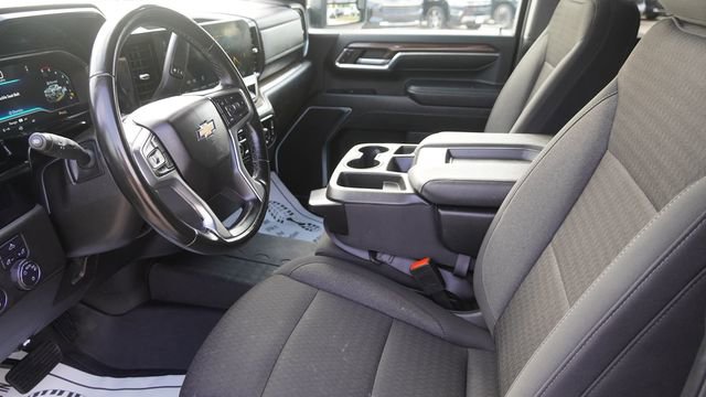 Used 2024 Chevrolet Silverado 2500 LT AWD/4WD image 18