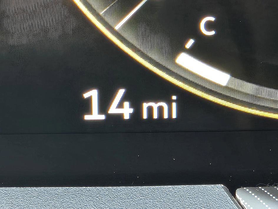 New 2026 INFINITI QX80 Luxe w/ Cargo Package image 28