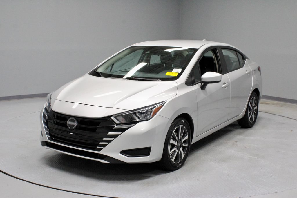Certified 2024 Nissan Versa SV FWD image 6