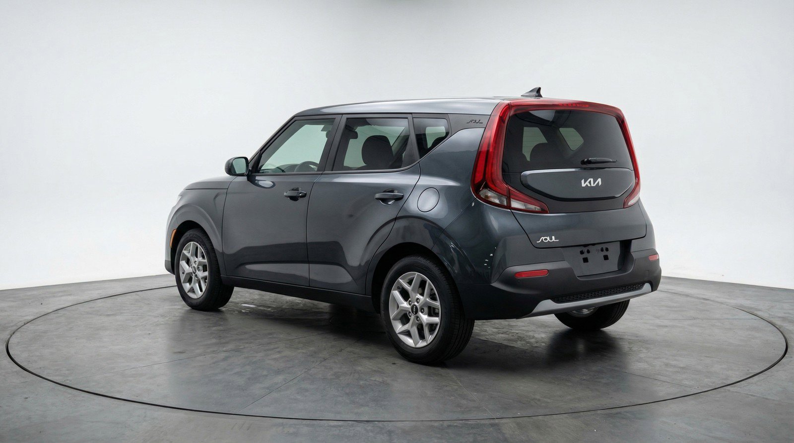 Used 2025 Kia Soul LX w/ LX Technology Package image 6