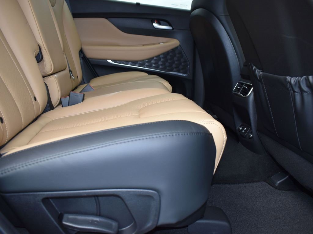 Used 2023 Hyundai Santa Fe Calligraphy image 19