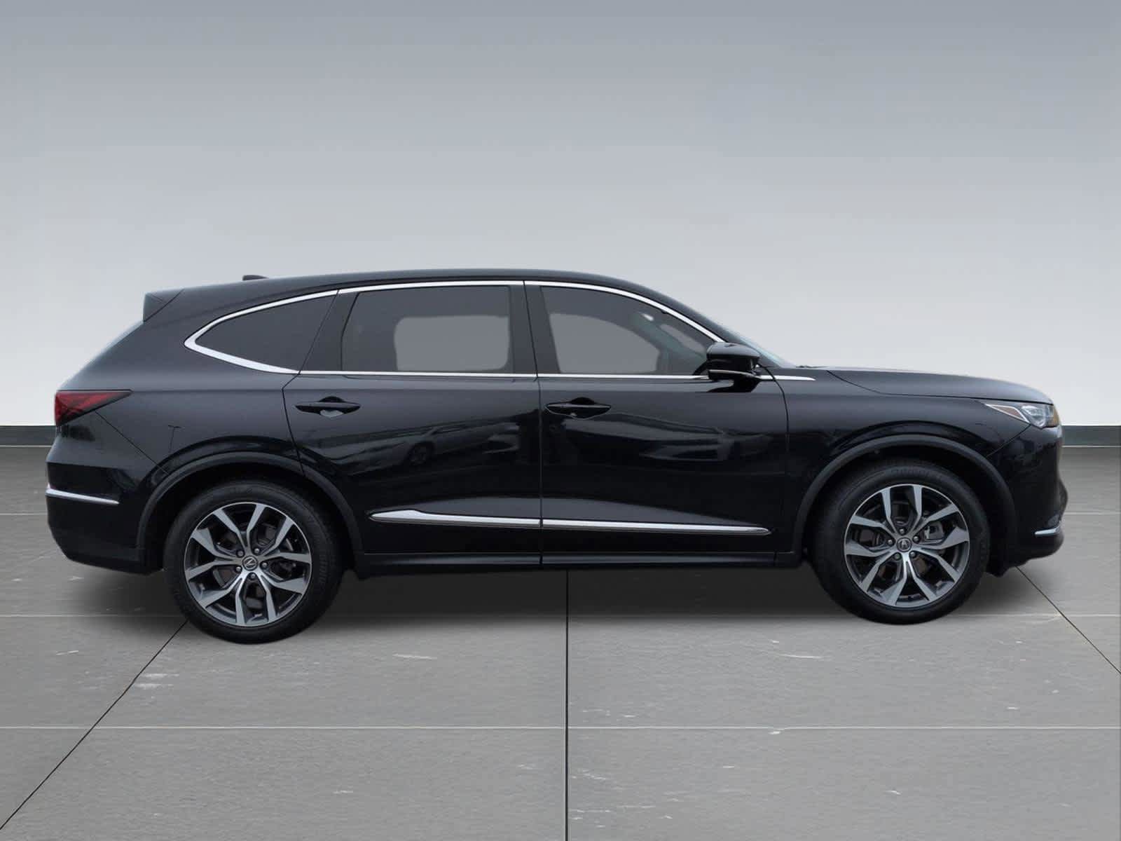 Used 2023 Acura MDX SH-AWD w/ Technology Package image 7
