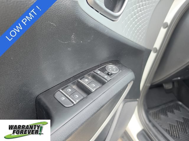 Used 2022 Kia Soul LX FWD image 16