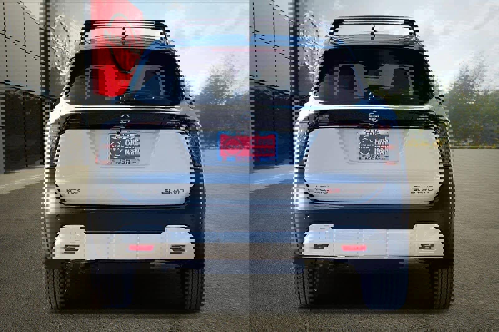 New 2026 Nissan Kicks SR image 8